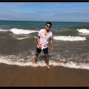 Meet your Posher, Mickey